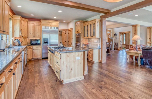 Sunriver Casa | 11 Dogleg Lane