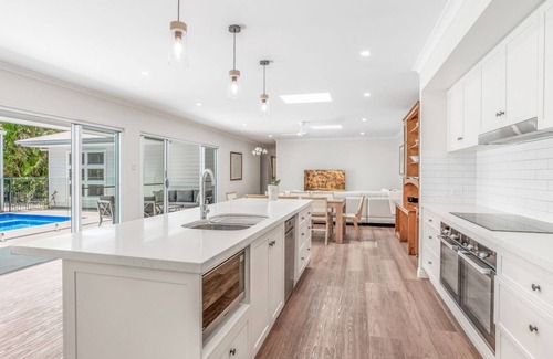 Rainbow Beach Casa | 11 Esprit Drive - Rainbow Shores. Gorgeous beach house. Walk to beach