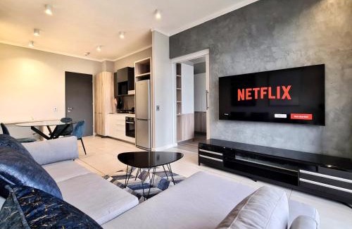 Menlyn Apartamento | 11 Floors in the Sky - Luxurious 1 Bedroom