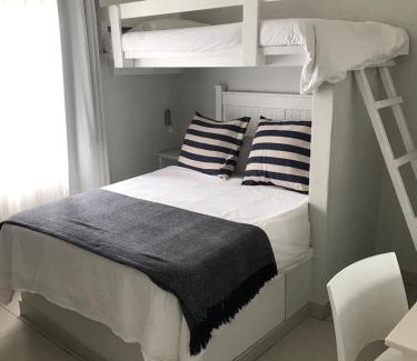 Illovo Beach Apartamento | #11 Illovo Beach Club