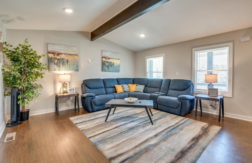 Conley Casa | 11 Mi to Dtwn Atlanta Conley Home with Yard