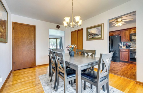 Worthington Casa | 11 Mi to Dtwn Columbus: Family Home w/ Fire Pit!
