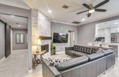 Northeast Houston Casa | 11 Mi to Dtwn: Family Home in Houston!