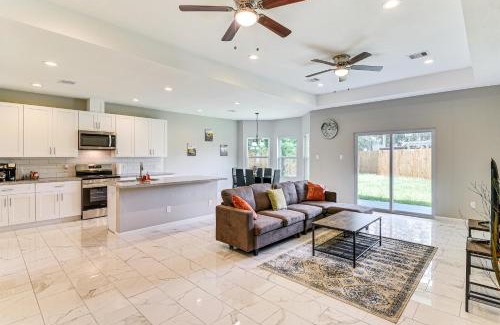 Northeast Houston Casa | 11 Mi to Dtwn Houston Family Home with Yard
