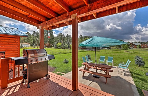 Pinetop Cabaña | 11 Mi to Rainbow Lake: Woodsy Pinetop Oasis