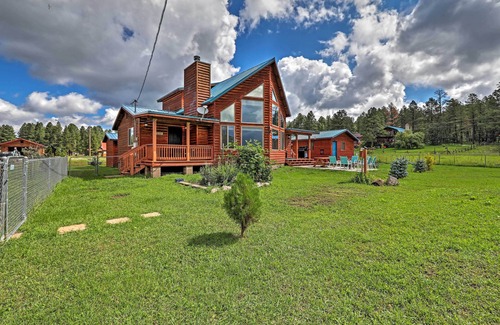 Pinetop Cabaña | 11 Mi to Rainbow Lake: Woodsy Pinetop Oasis
