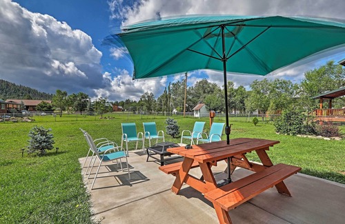 Pinetop Cabaña | 11 Mi to Rainbow Lake: Woodsy Pinetop Oasis