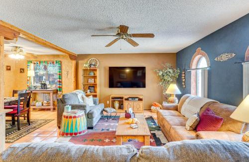 Tucson Casa | 11 Mi to Sabino Canyon SW-Style Home in Tucson
