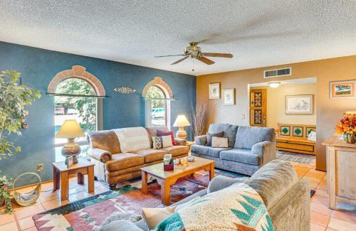 Tucson Casa | 11 Mi to Sabino Canyon SW-Style Home in Tucson