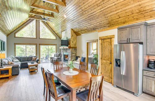 Mill Spring Casa | 11 Mi to State Park Home with Dock in Mill Spring!
