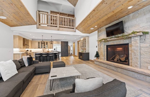 Warrior's Mark Cabaña | 11 Riverwood Drive