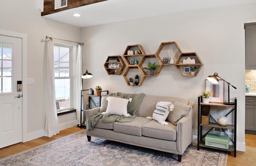 Castle Rock Casa | 110 Lewis St