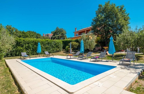 Sveti Lovrec Casa | 110 m² Casa ∙ 3 habitaciones ∙ 8 huéspedes