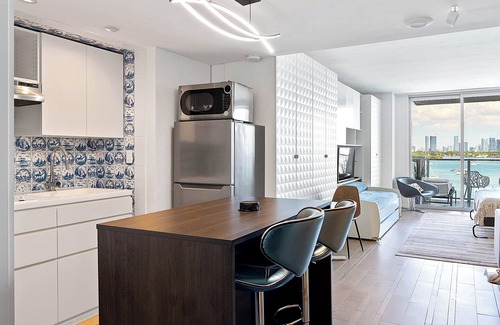 West Avenue Condominio | 1100 West Avenue By MWG Hospitality