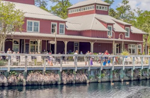 Fernandina Beach Casa | 1108 Beach Walker