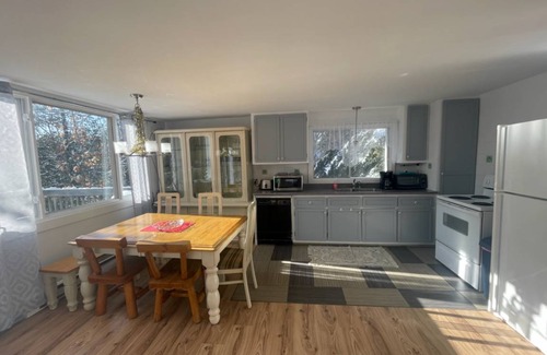 St-Adolphe-d'Howard Casa | 111 m² Casa ∙ 2 habitaciones ∙ 6 personas