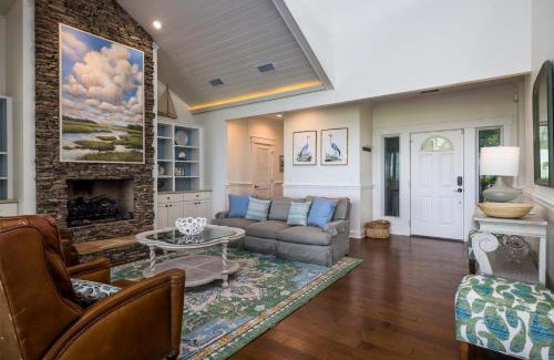 Saint Helena Island Casa | 111 Cardinal Crest - Resort Access & Golf Cart Included!