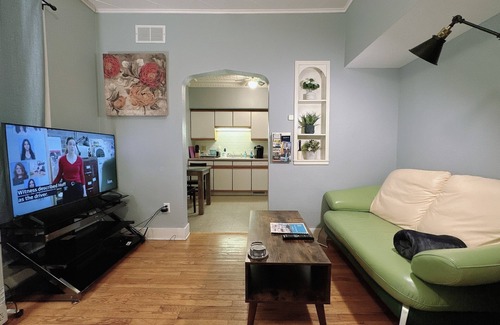 Downtown Dubuque Apartamento | 1129#1- Market view studio/steps Millwork district