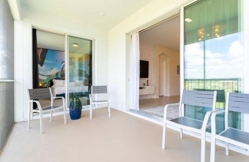 Davenport Casa | 1133 DL - Chic pet-friendly 3BR Townhome: 8 Guests