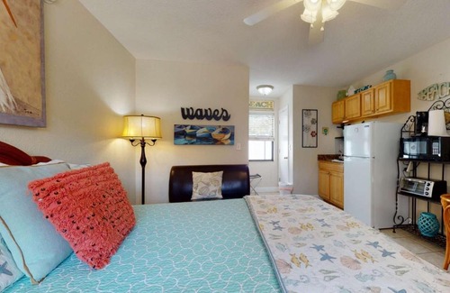 Redington Beach Casa | 114 - Royal Orleans