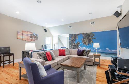 Folly Beach Casa | 114 W Huron - Sand Castle - Saltwater Pool - Heated upon request