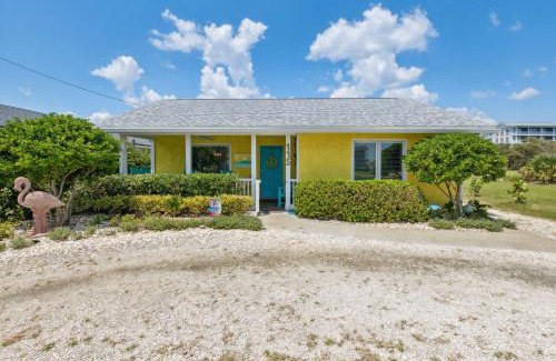 Ocean Cay Casa | 115 South Fletcher