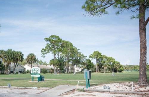 Fairgreen Casa | 1152 Fairvilla by Ocean Properties