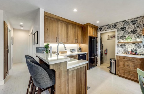 Seaside Casa | 11th Heaven