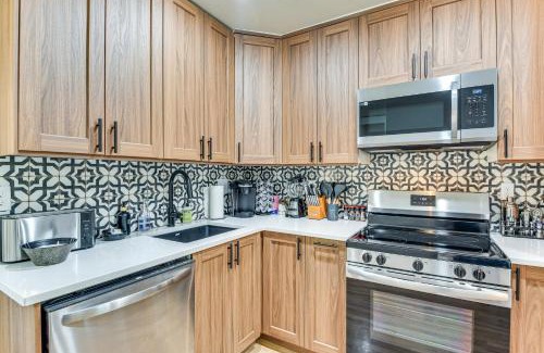 Tulsa Casa | 12 Mi to BOK Center Pet-Friendly Home with Yard!