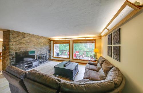 Sandpoint Casa | 12 Mi to Schweitzer Spacious Home with Deck!