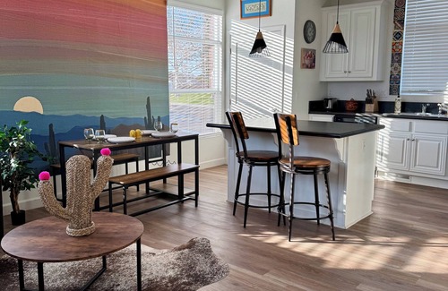 Norwalk Casa | 12 miles to Disneyland Steps to Sports Park Central location to Beaches & City