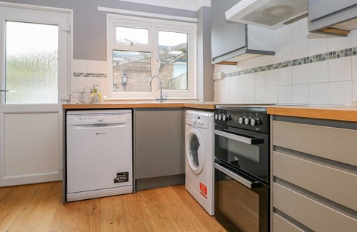 Thame Cabaña | 12 PARKERS HILL, pet friendly, character holiday cottage in Thame