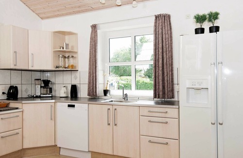 Lystrup Casa | 12 person holiday home in Egå