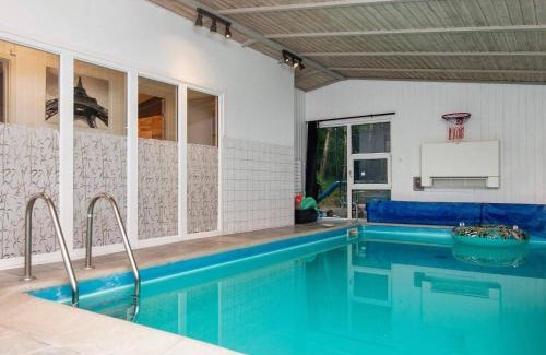 Fjellerup Strand Casa | 12 person holiday home in Glesborg-By Traum
