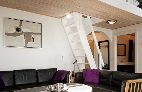 Lystrup Casa | Casa de vacaciones contemporánea en Egå con piscina