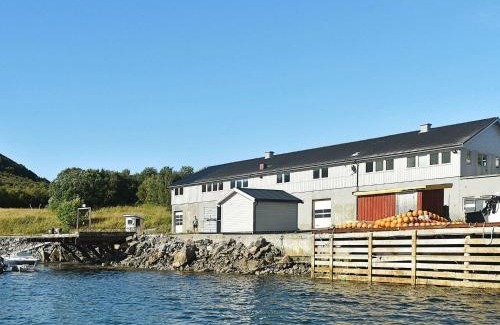 Oksvoll Casa | 12 person holiday home in Oksvoll
