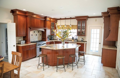 Castleton Casa | 12-Person House with Hot Tub on Spectacular Estate