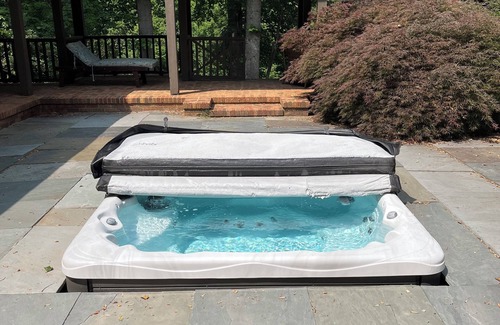 Castleton Casa | 12-Person House with Hot Tub on Spectacular Estate