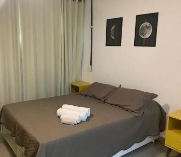 Funcionarios Apartamento | 12 Studio com Ar Condicionado, Savassi, cozinha completa, vaga, proximo ao Life center e Skema school