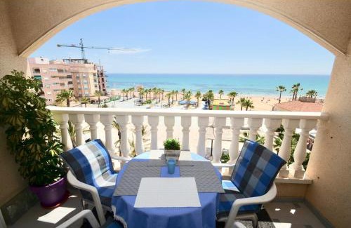 La Mata Apartamento | 12 Sunny Sea Views