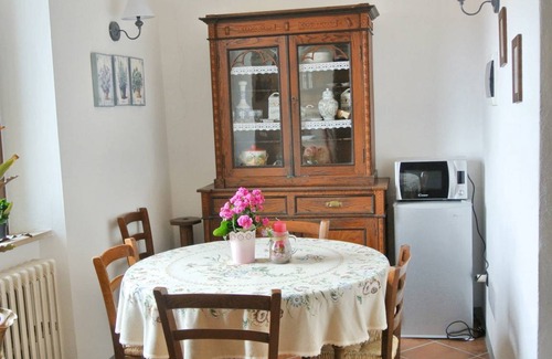 Monticello Amiata Apartamento | 120 m² Apartamento ∙ 3 habitaciones ∙ 8 huéspedes