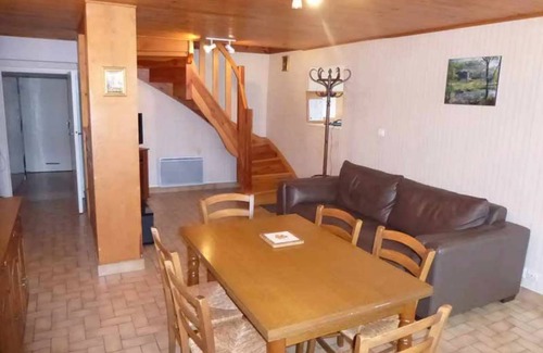 Freycenet-la-Tour Casa | 120 m² Casa ∙ 3 habitaciones ∙ 8 personas