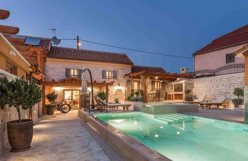Bicine Villa | 120 m² Villa ∙ 2 habitaciones ∙ 6 huéspedes