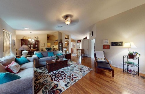Monument Casa | 120 Winding Meadow by Vacation Rentals for You