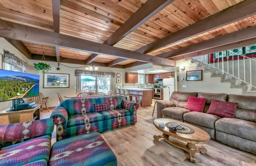 Tahoe Paradise Chalet De Esquí | 1207S -come play in the mountains, discounted rates for mid week.