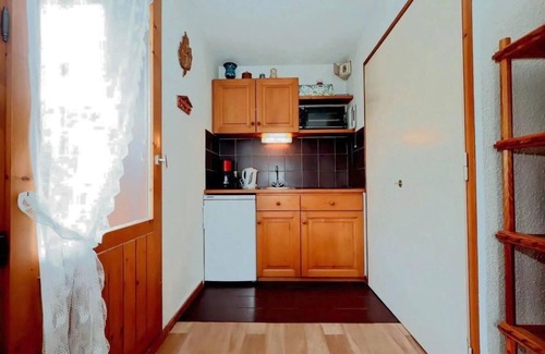 Les Houches Apartamento | 2.o piso, balcón, parking, tv, local para esquís, 21m², Les Houches
