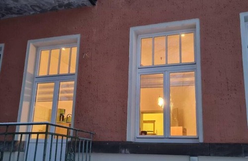 Arnsdorf Apartamento | 120m², 6+1 Pers. 3 SZ / 4TV 100 Mbit/s +netflix
