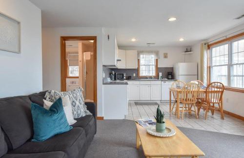 North Truro Casa | 12217 - Beautiful Views of Cape Cod Bay Access to Private Beach Easy Access to P-Town