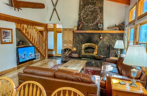 Truckee Casa | 1225 Gold Bend