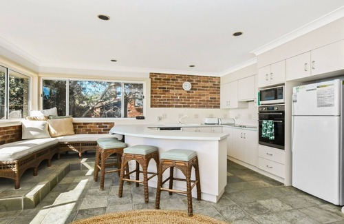 Boomerang Beach Casa | 124 Boomerang Drive - Pacific Palms Holidays